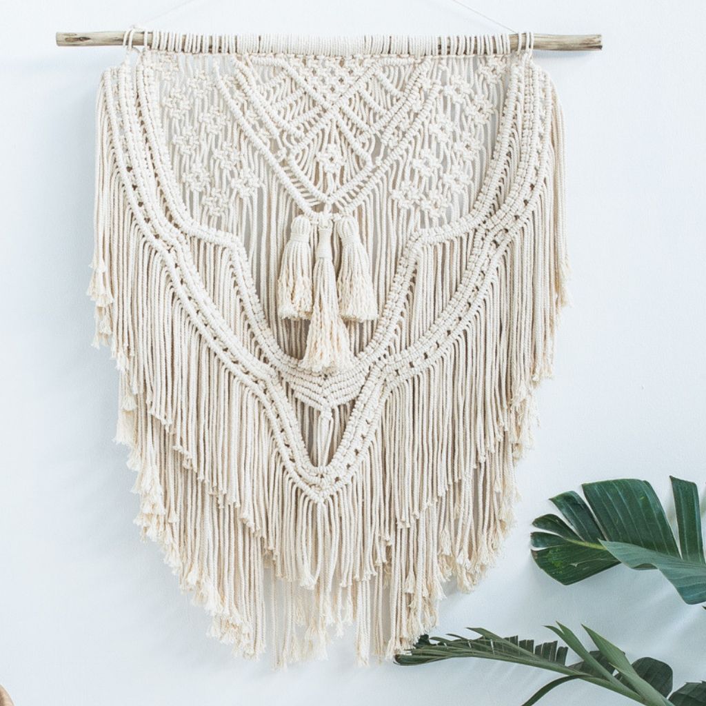 Wall Hanging ~ Victoria